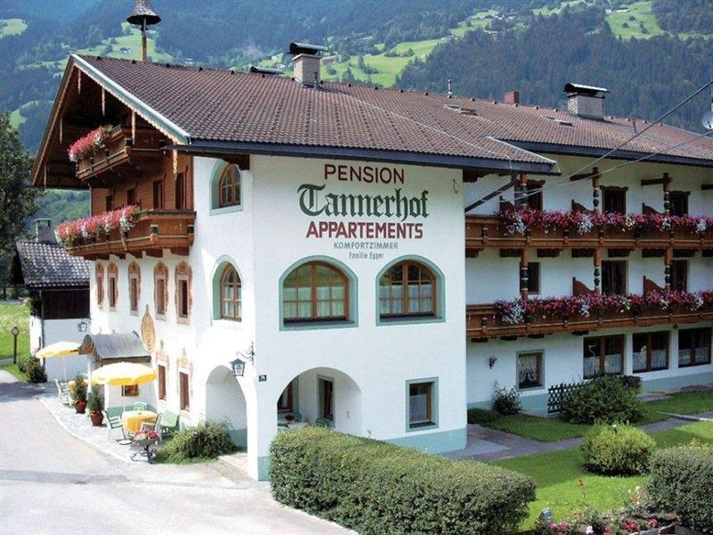 Pension Tannerhof Zell am Ziller Exterior photo